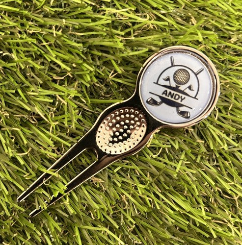 PERSONALISE YOUR MARKER WITH NAME / NICKNAME BALL MARKER AND PITCH REP