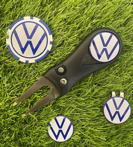 Volkswagen Flick Pitchfork , Golf Hat Clip and 3 VW Markers And Poker