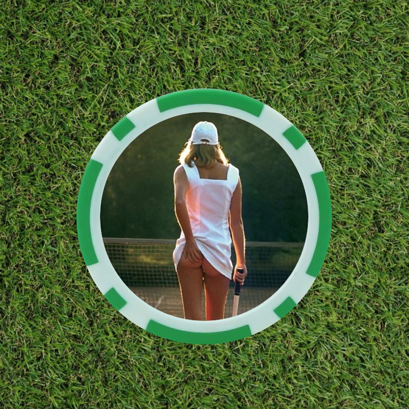Iconic 1976 Cheeky Tennis Player 40mm Poker Chip