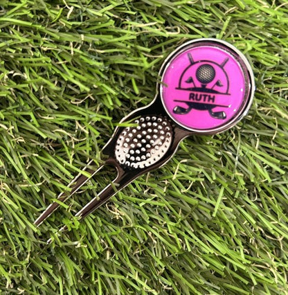 PERSONALISE YOUR MARKER WITH NAME / NICKNAME BALL MARKER AND PITCH REP