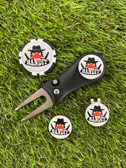 Golf Pitchfork Magnetic Hat Clip With 3 Red Scarf Bandit Markers and a poker Chip