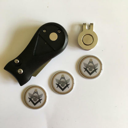 Golf Pitchfork Magnetic Hat Clip With 3 Masonic Skull Markers